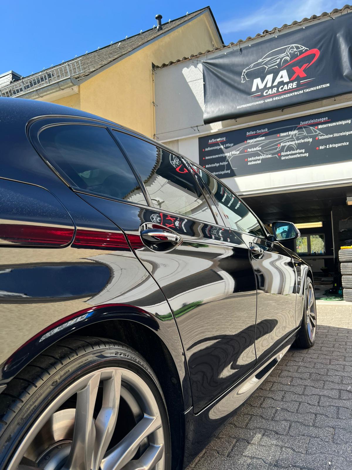 MAX CAR CARE – poliertes Fahrzeug vor dem Betrieb